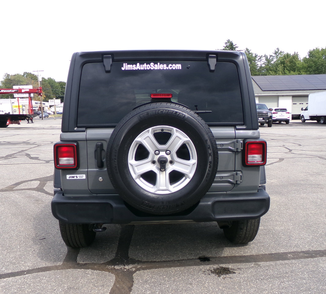 Used 2019 Jeep Wrangler Unlimited Sport S image 4