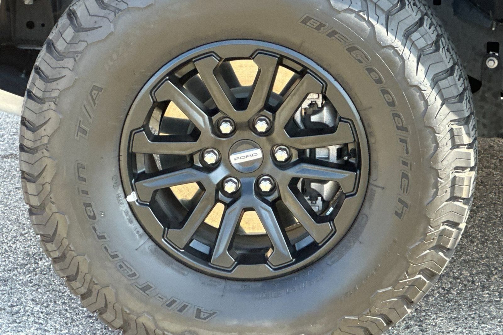 Used 2025 Ford F150 Raptor AWD/4WD image 39
