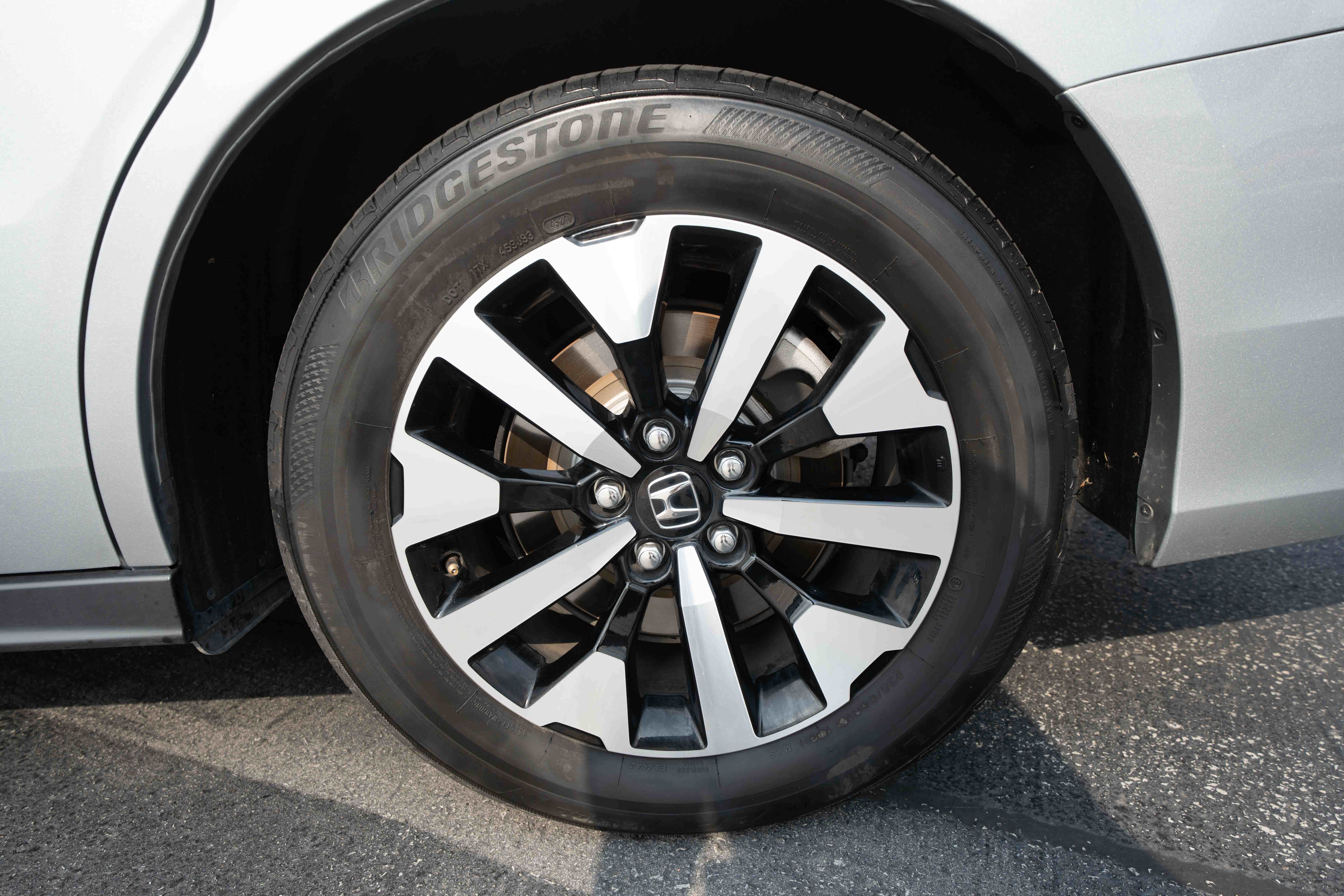 Certified 2025 Honda Odyssey EX-L image 30