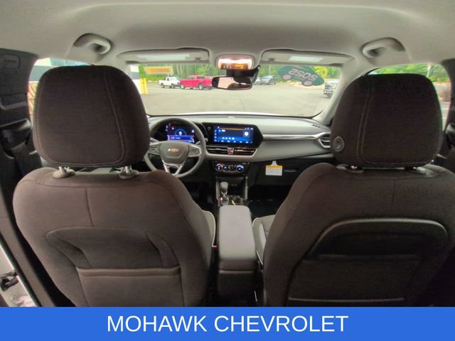 Certified 2025 Chevrolet TrailBlazer LT w/ Convenience Package AWD/4WD image 19