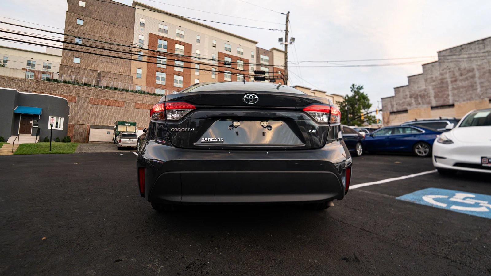 Used 2024 Toyota Corolla LE FWD image 4
