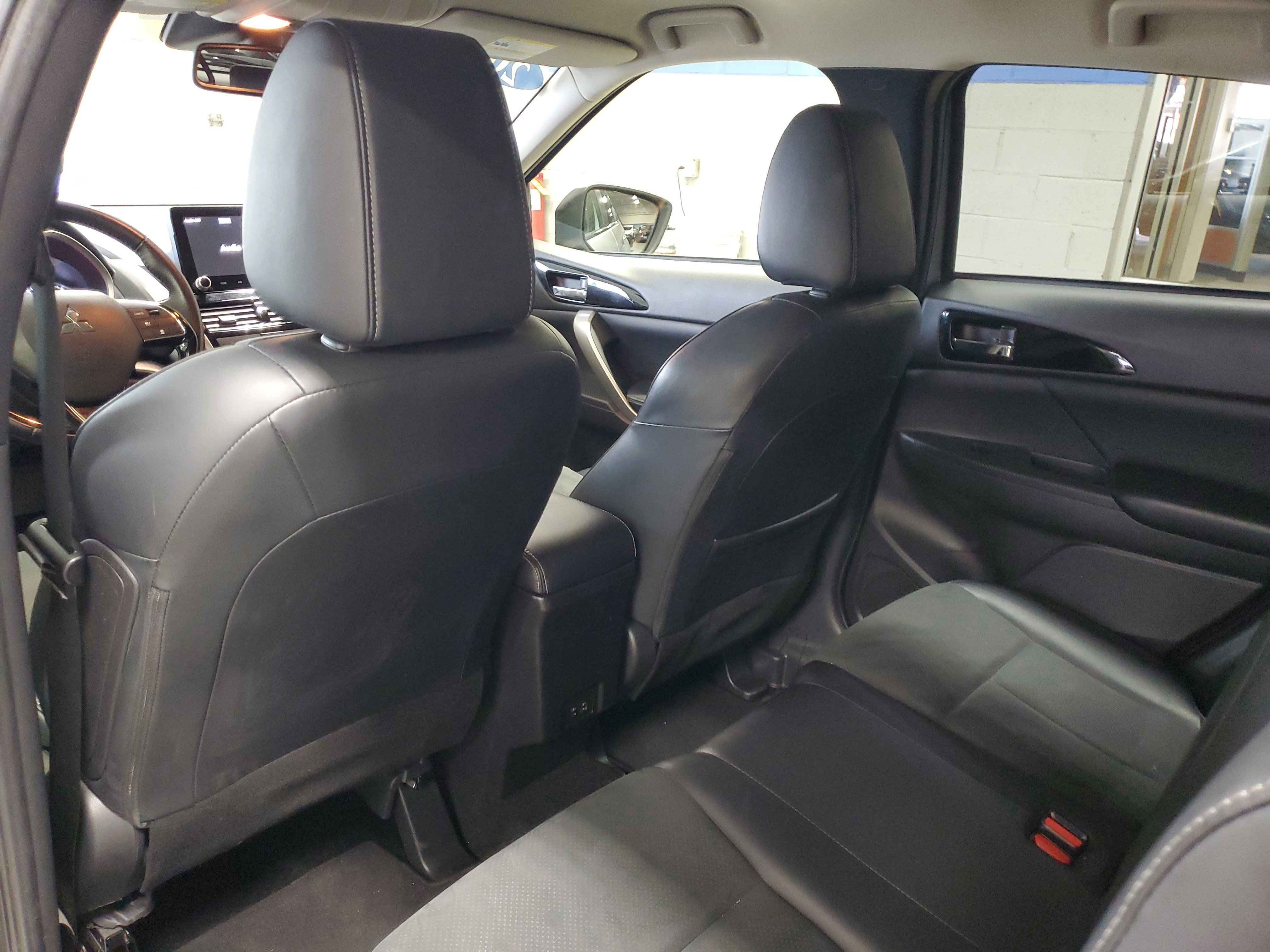 Used 2024 Mitsubishi Eclipse Cross SE AWD/4WD image 12