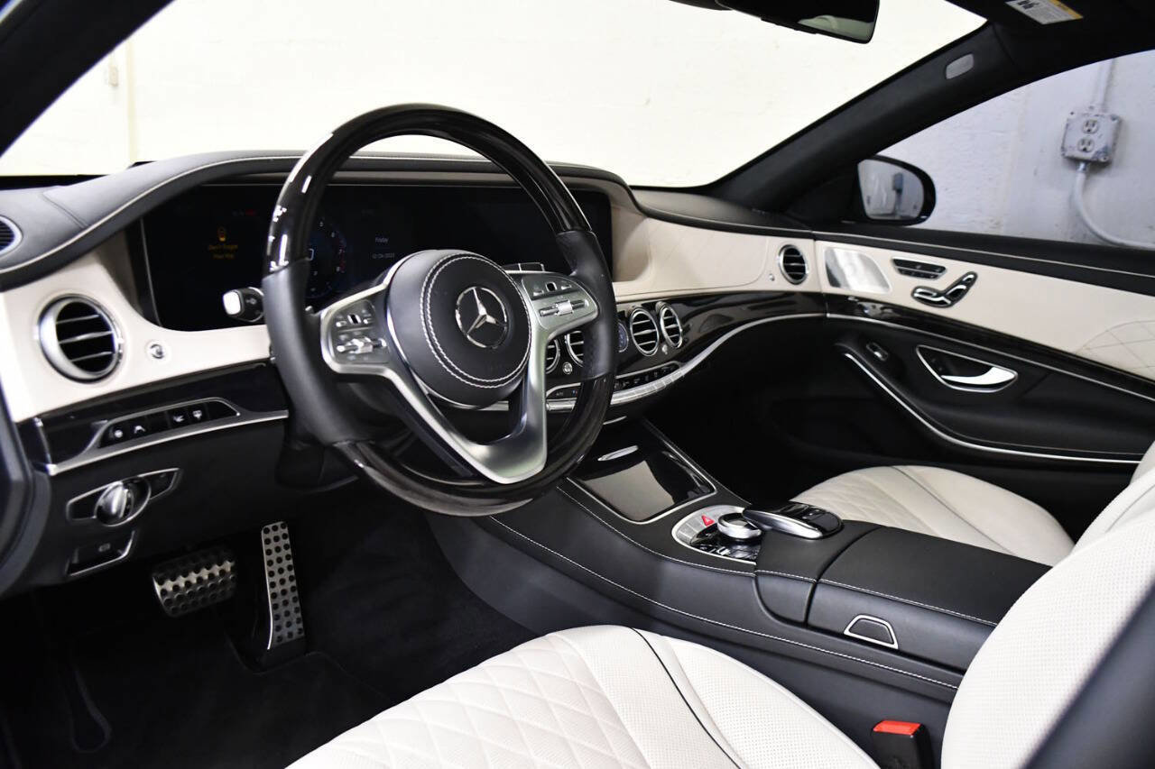 Used 2019 Mercedes-Benz S 560 4MATIC Sedan image 13