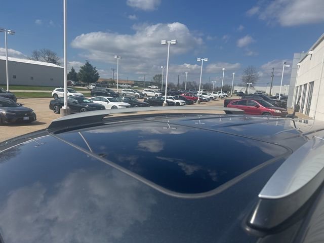 Used 2015 Toyota RAV4 XLE image 5