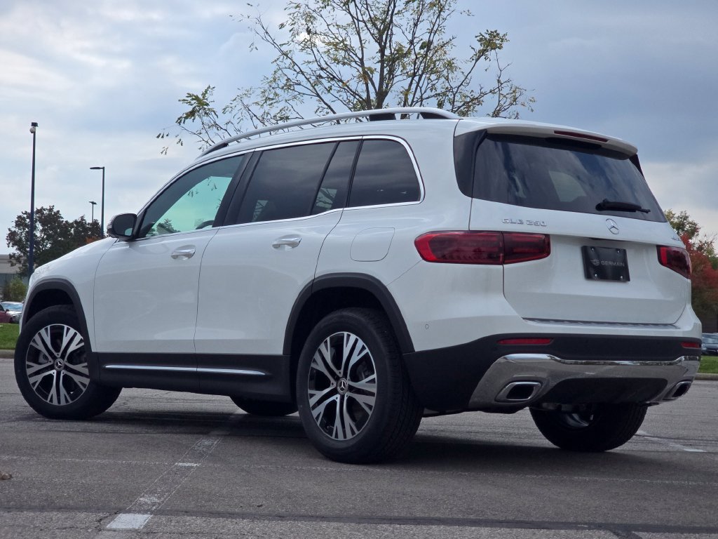 New 2026 Mercedes-Benz GLB 250 4MATIC image 12