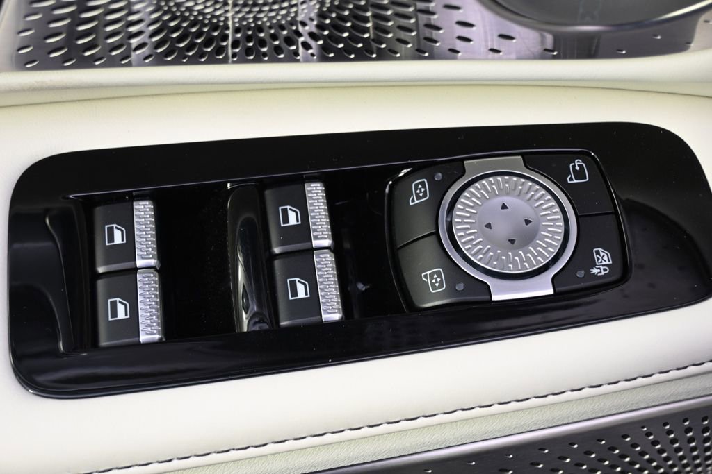 New 2026 Lincoln Nautilus Black Label w/ Jet Appearance Package image 23