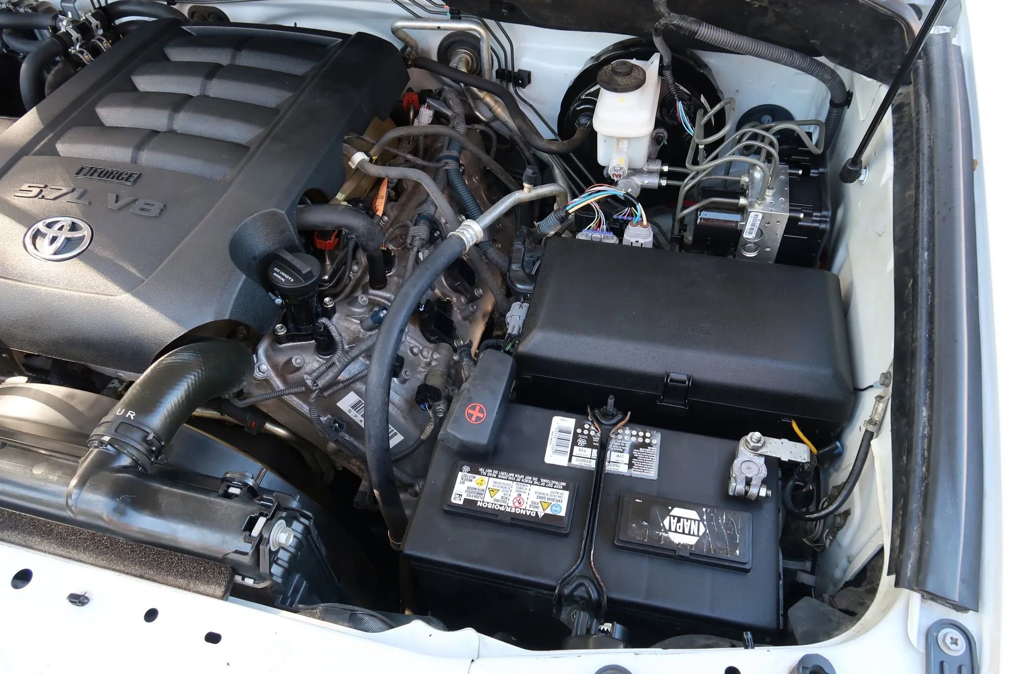 Used 2013 Toyota Sequoia Limited image 34