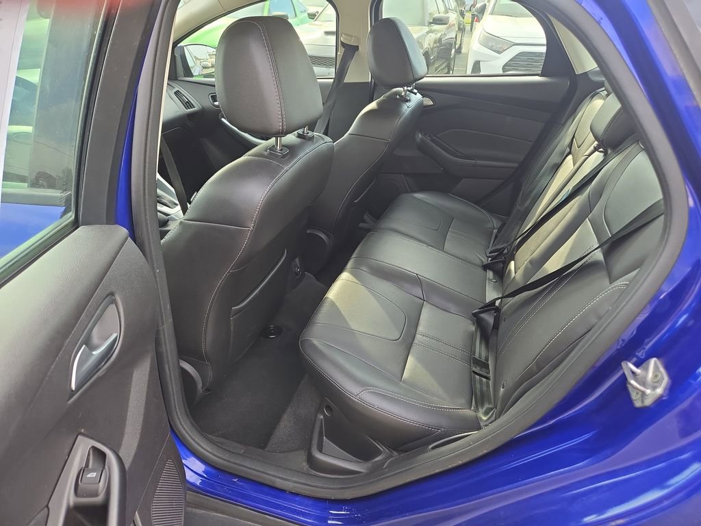 Used 2014 Ford Focus SE w/ Equipment Group 201A image 29