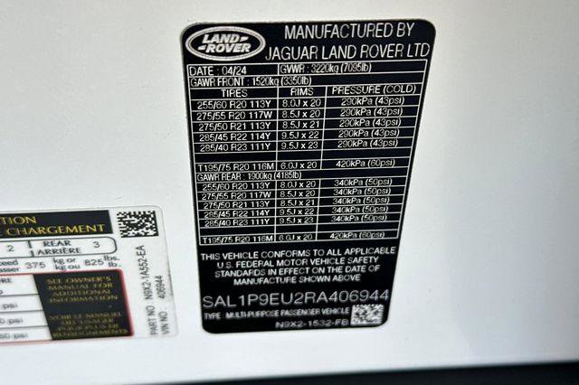 Used 2024 Land Rover Range Rover Sport SE AWD/4WD image 28