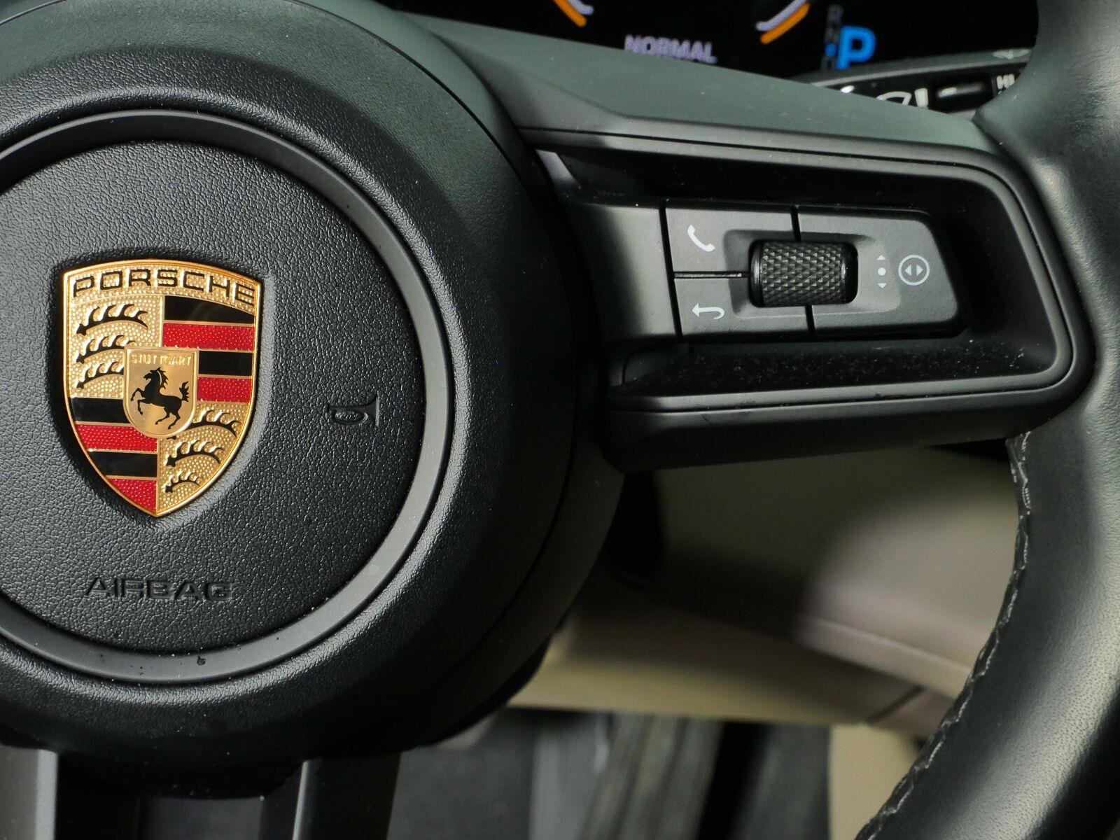 Used 2023 Porsche Taycan RWD image 13
