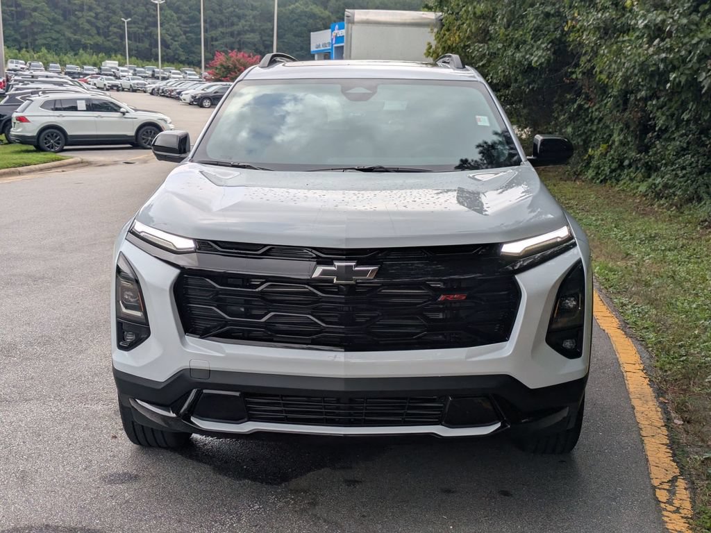 New 2027 Chevrolet Equinox RS w/ Safety and Technology Package FWD image 6