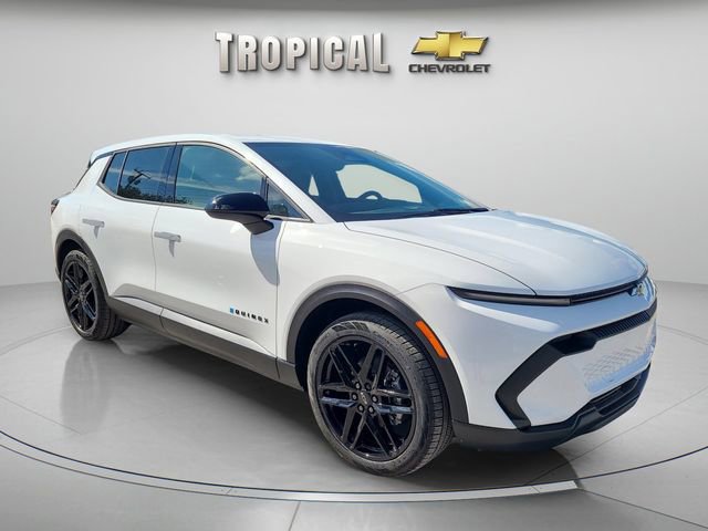 New 2026 Chevrolet Equinox EV LT w/ LPO, Blackout Package image 7