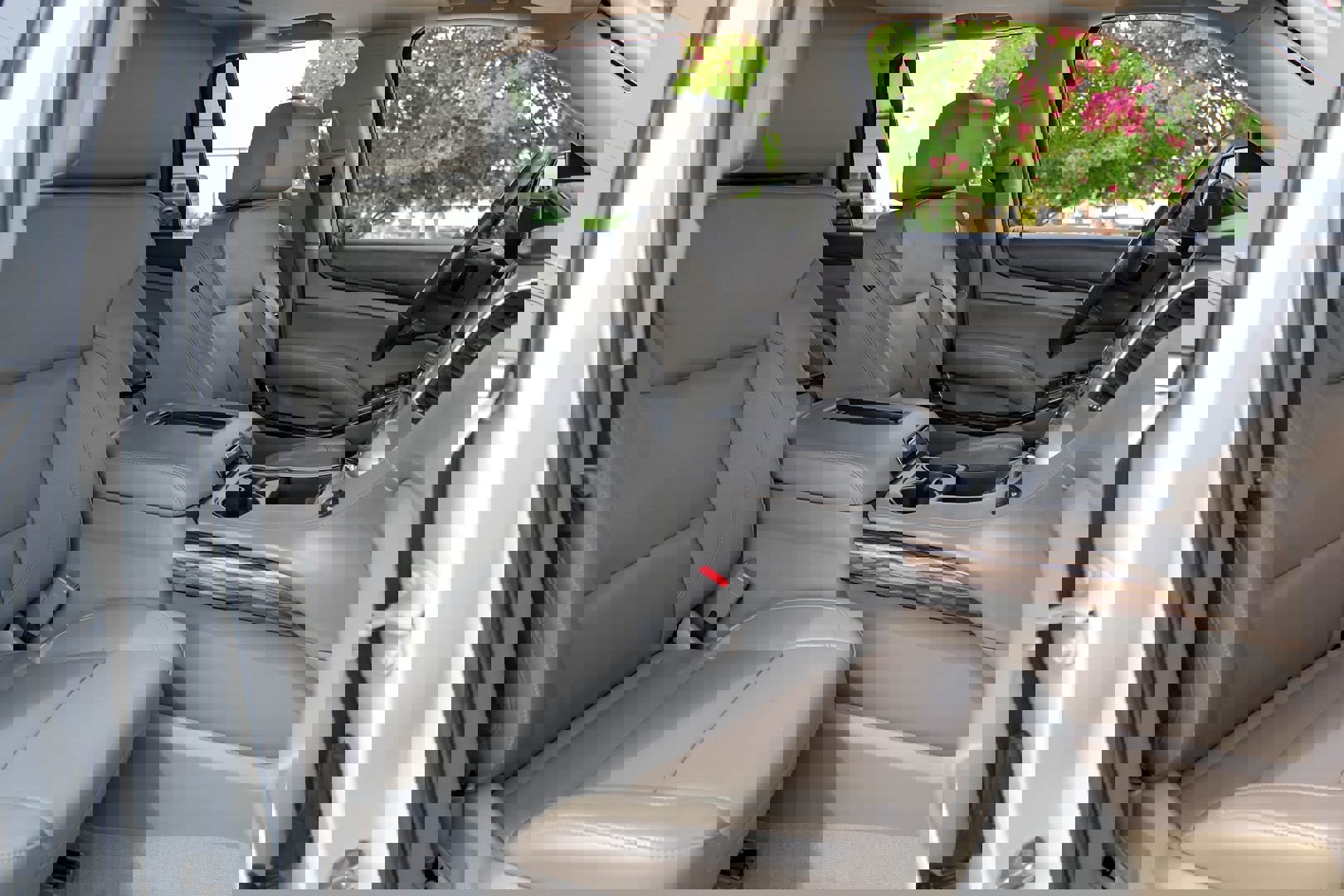 Used 2018 GMC Yukon SLT w/ Open Road Package image 32