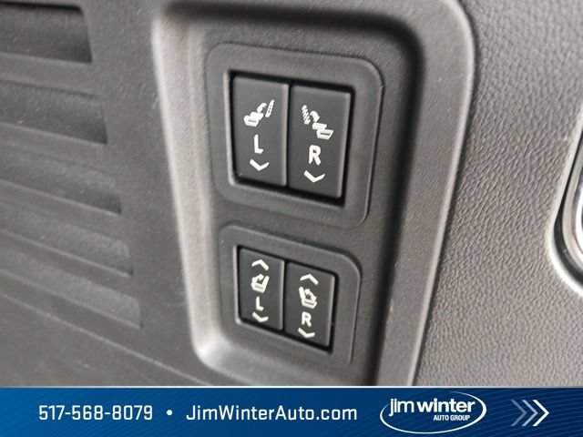 Certified 2025 Buick Enclave Avenir w/ LPO, Floor Liner Package AWD/4WD image 16