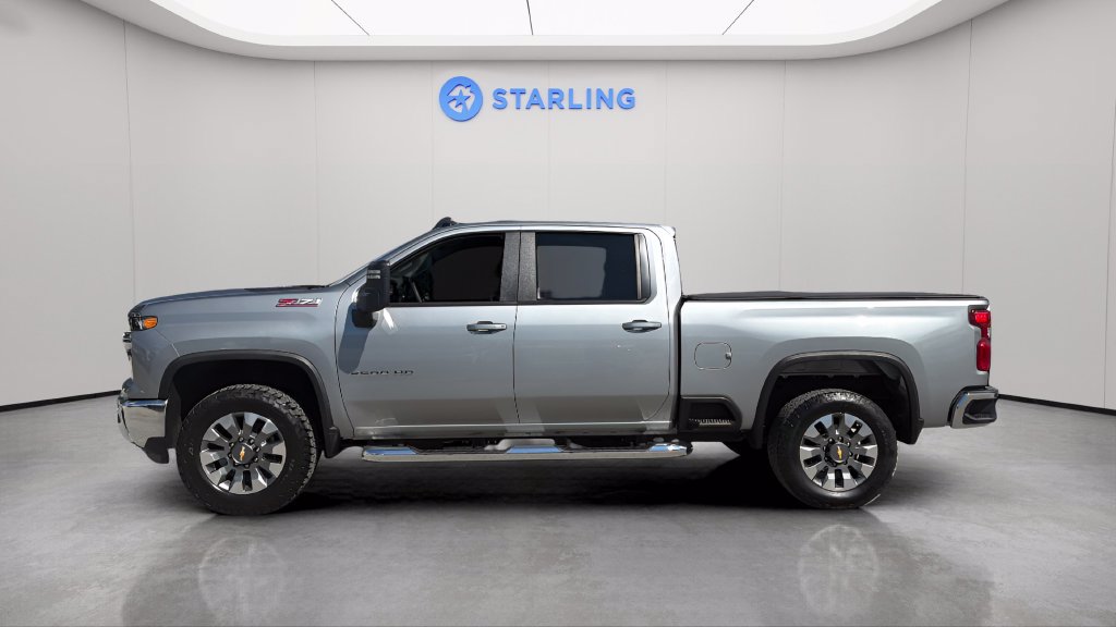 Used 2025 Chevrolet Silverado 2500 LT w/ All Star Edition AWD/4WD image 4
