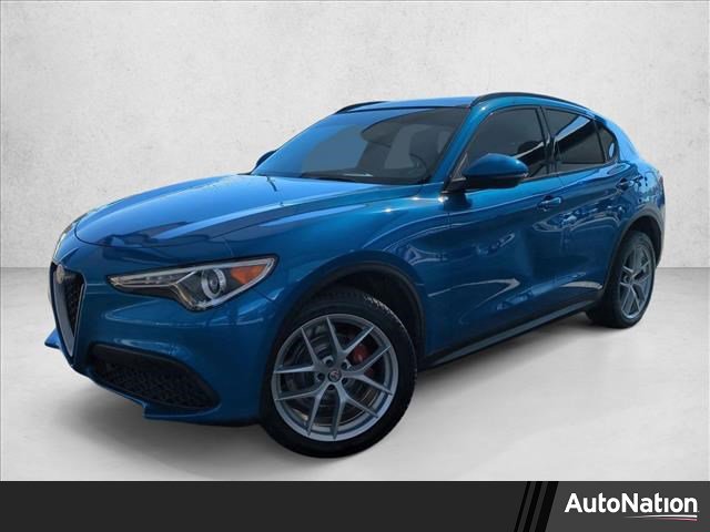 Used 2018 Alfa Romeo Stelvio Ti Sport image 1