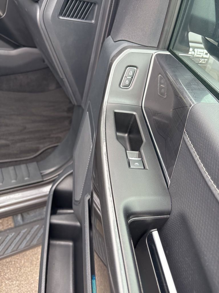 Used 2023 Ford F150 XLT w/ Equipment Group 302A High image 30