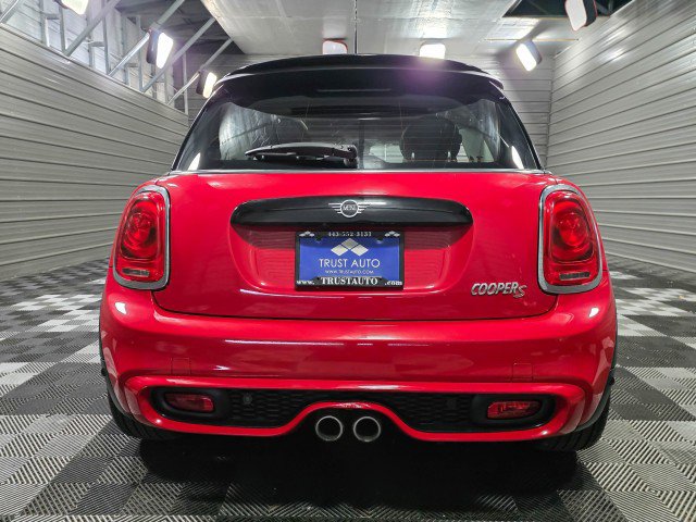 Used 2019 MINI Cooper S w/ Signature Upholstery Package FWD image 6