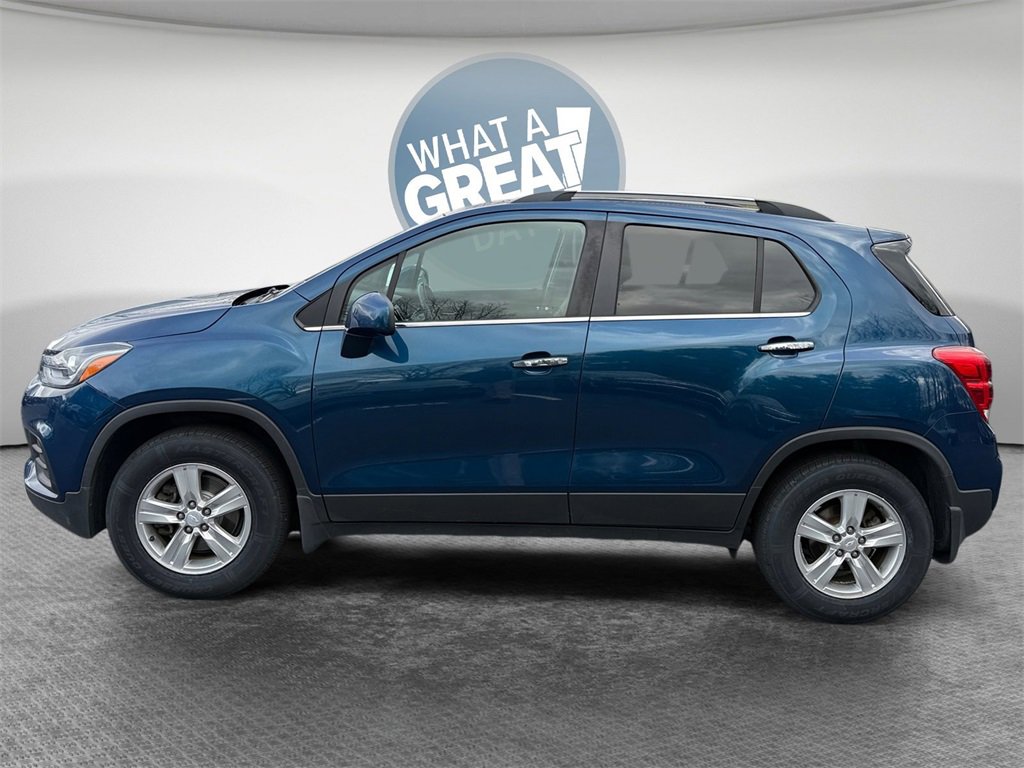 Used 2019 Chevrolet Trax LT w/ LT Convenience Package image 7