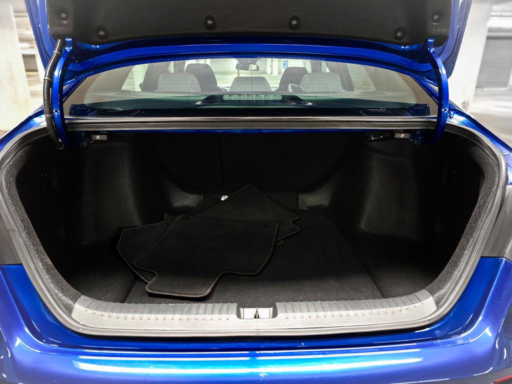 Used 2024 Honda Accord Sport image 8