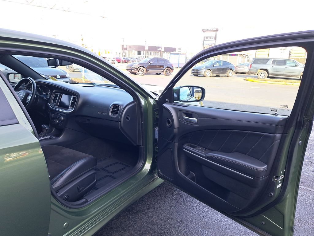 Used 2021 Dodge Charger R/T w/ Plus Group image 16