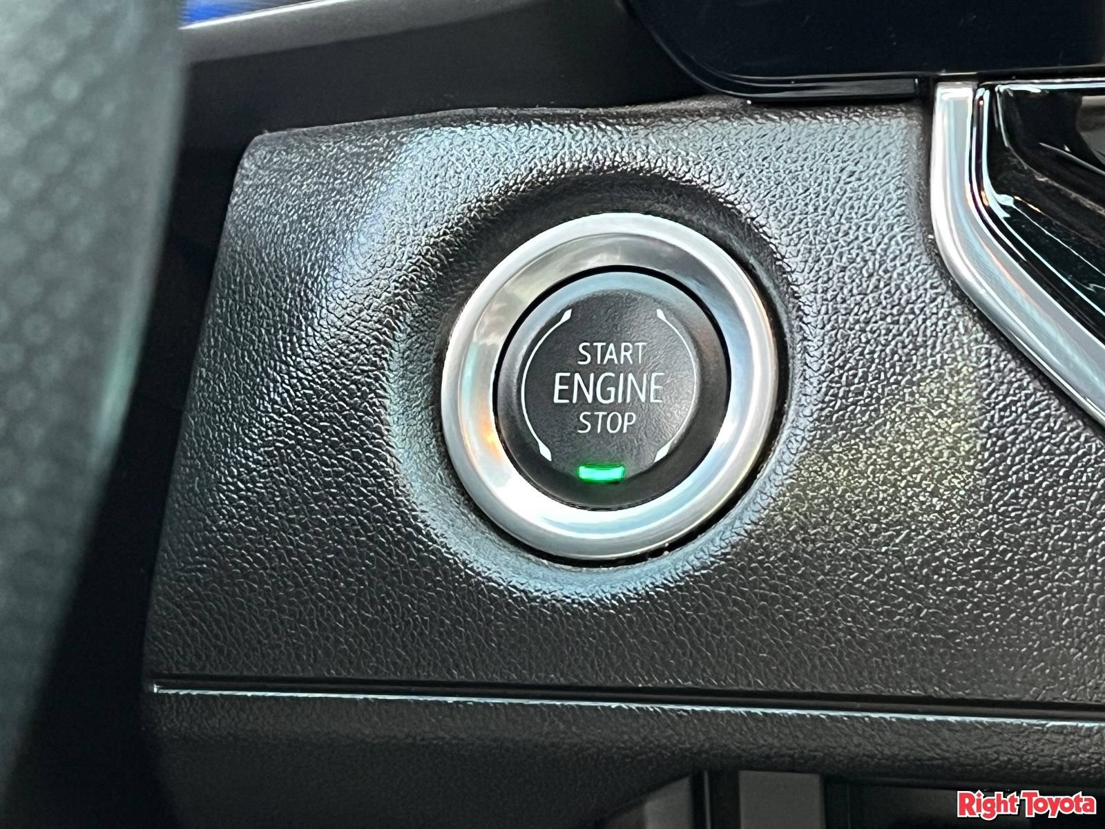 Used 2024 Chevrolet Colorado Trail Boss AWD/4WD image 25