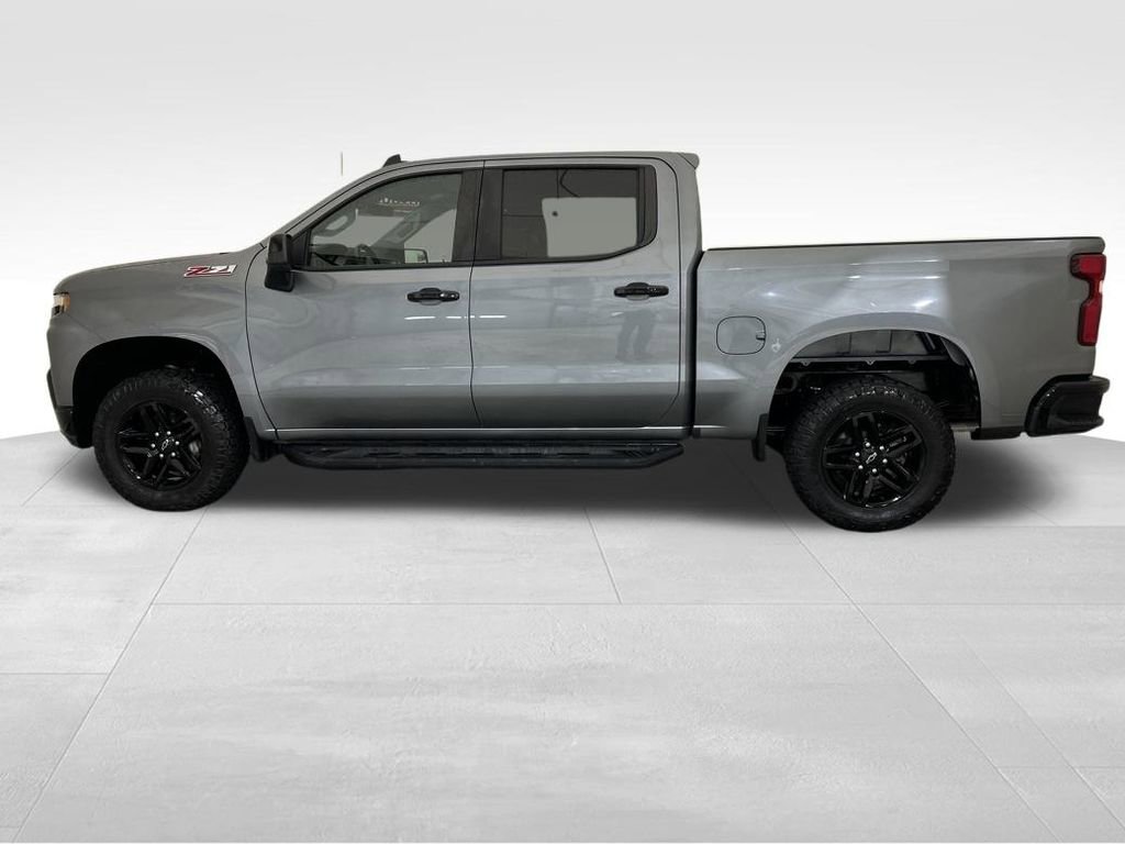 Used 2020 Chevrolet Silverado 1500 LT Trail Boss image 2