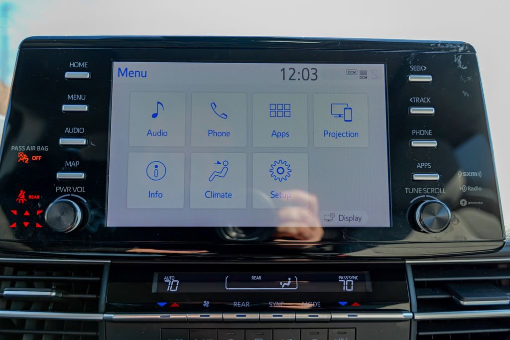 Used 2022 Toyota Sienna LE w/ LE Plus Package image 48