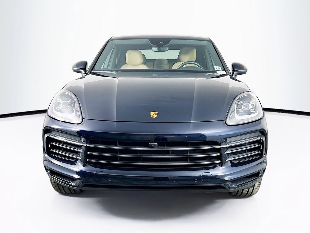 Certified 2023 Porsche Cayenne Platinum Edition image 6