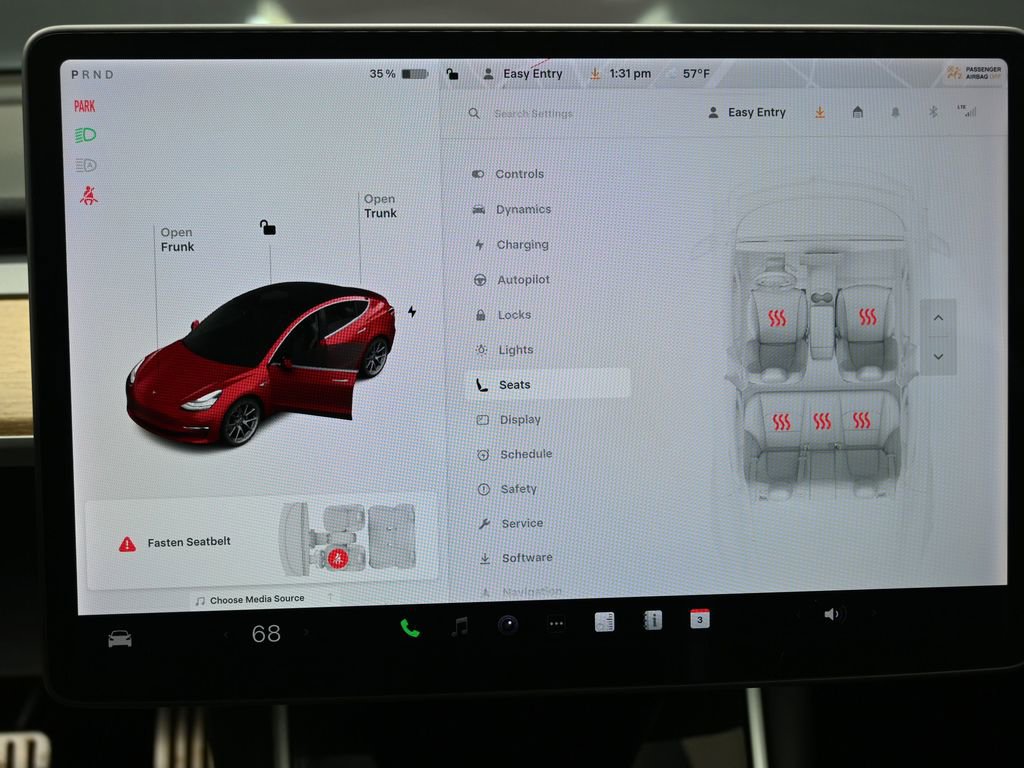 Used 2018 Tesla Model 3 Performance image 21