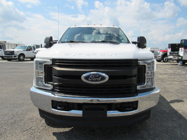 Used 2018 Ford F350 XL w/ Power Equipment Group AWD/4WD image 8