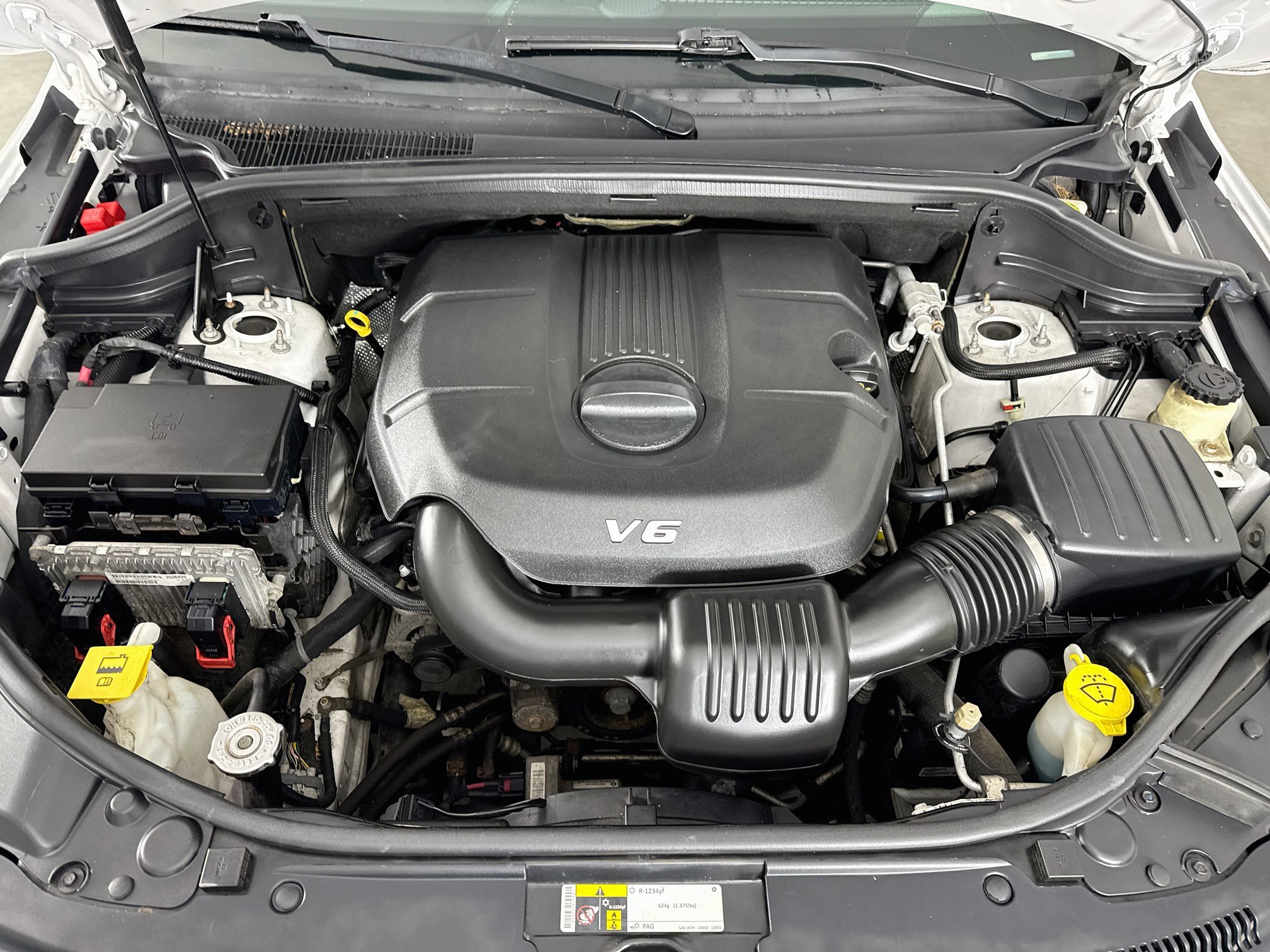 Used 2015 Jeep Grand Cherokee Altitude AWD/4WD image 32