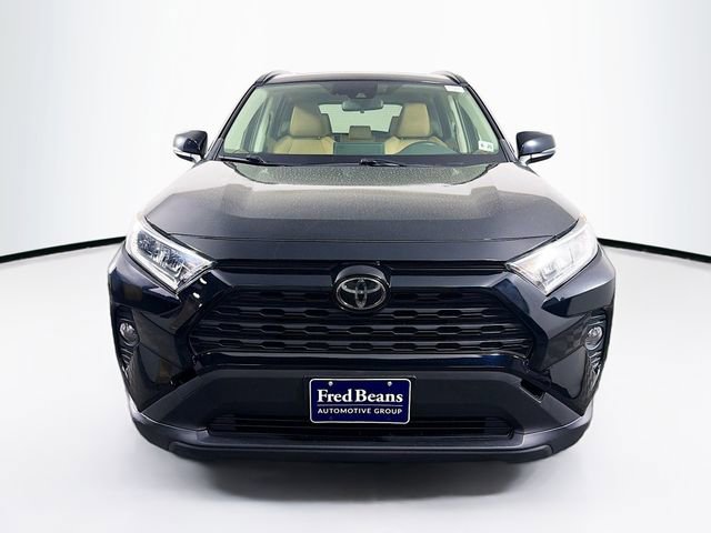 Used 2020 Toyota RAV4 XLE w/ Convenience Package AWD/4WD image 2