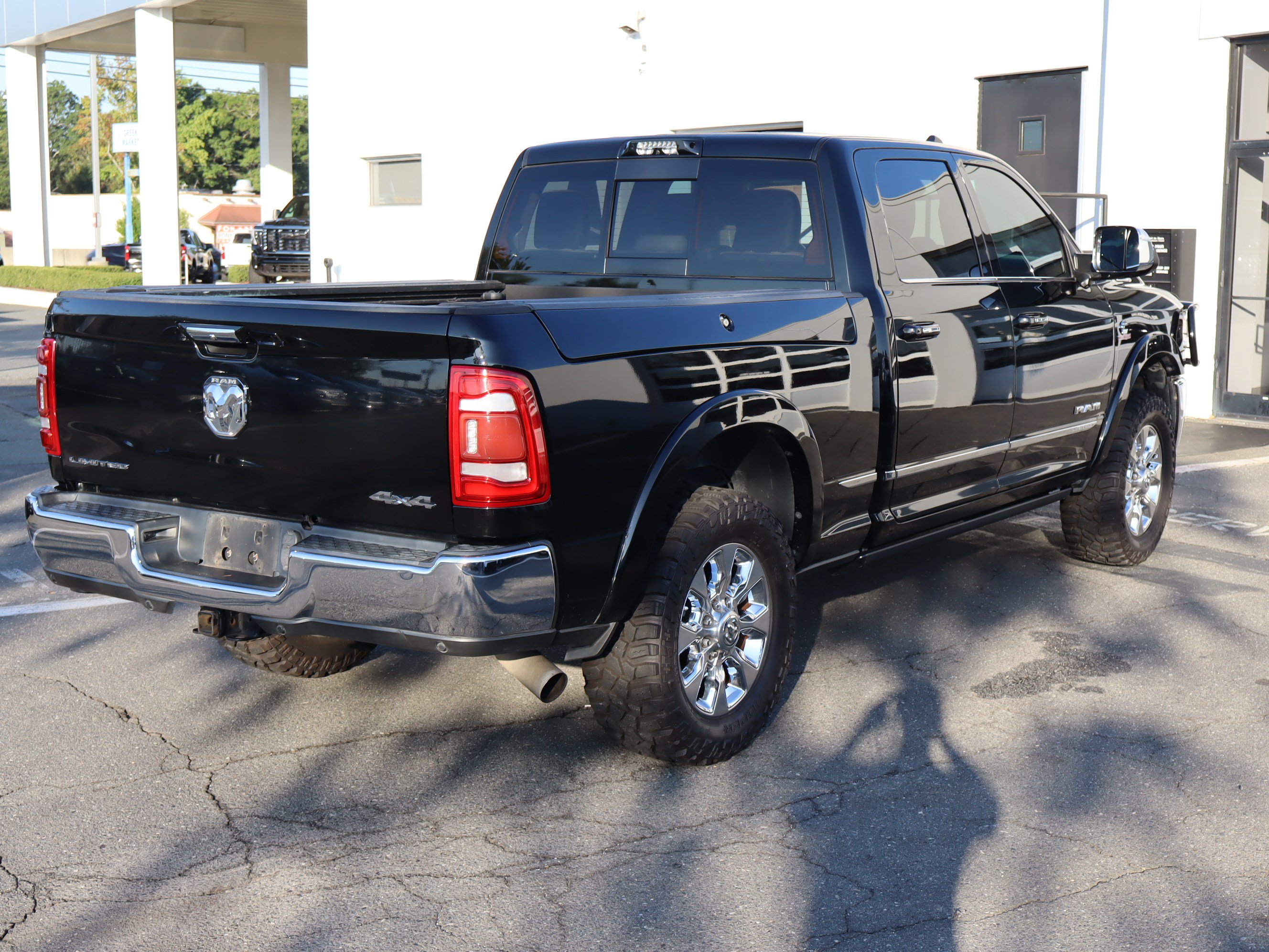 Used 2021 RAM 2500 Limited AWD/4WD image 11