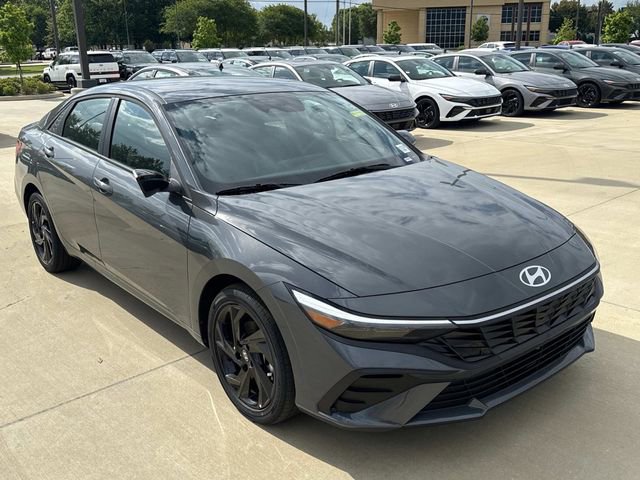 New 2026 Hyundai Elantra Sport FWD image 1
