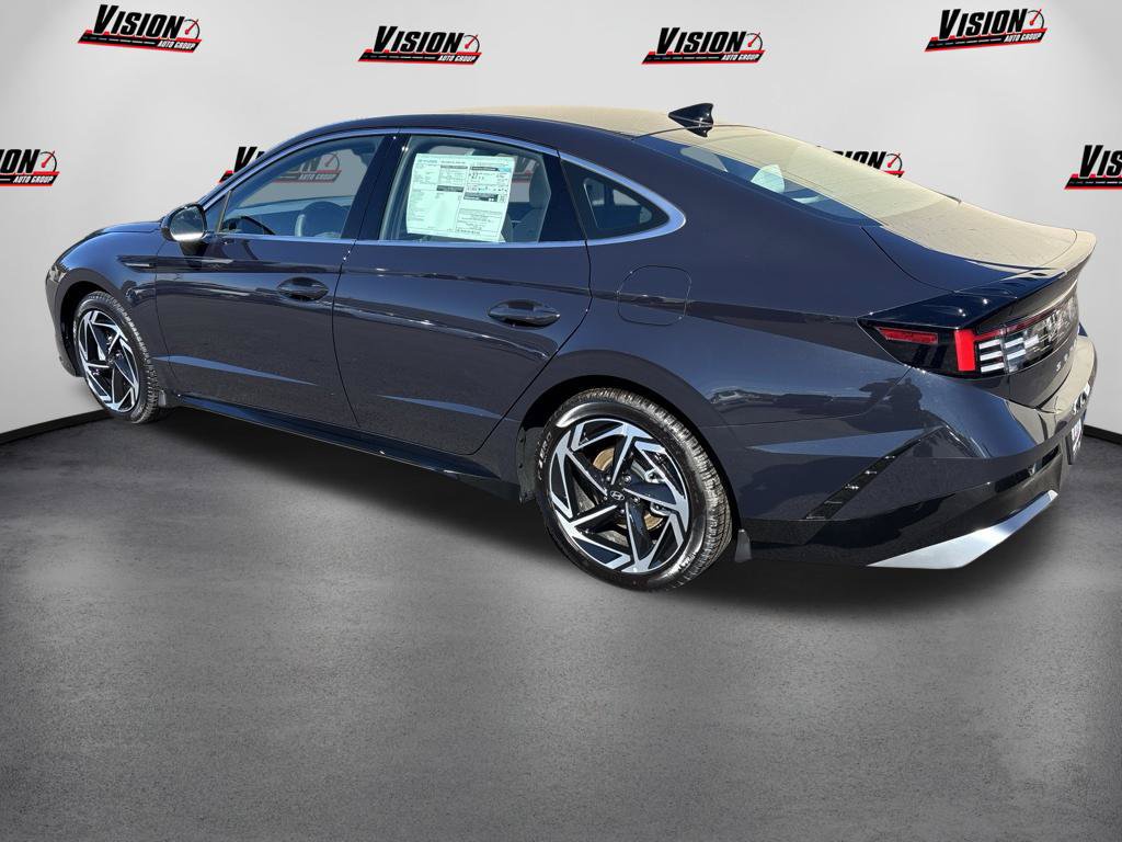 New 2026 Hyundai Sonata SEL AWD/4WD image 3