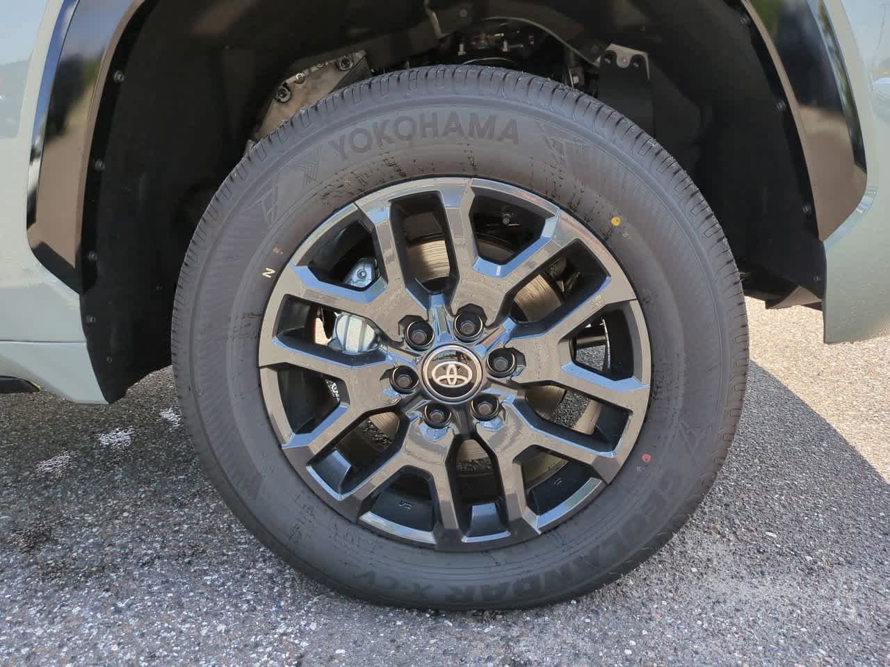 New 2026 Toyota Tundra Platinum AWD/4WD image 11