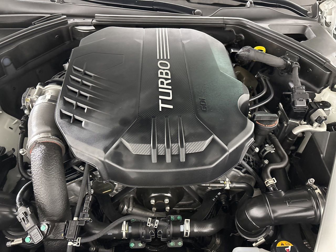 Used 2023 Genesis G70 3.3T w/ Sport Prestige Package image 34