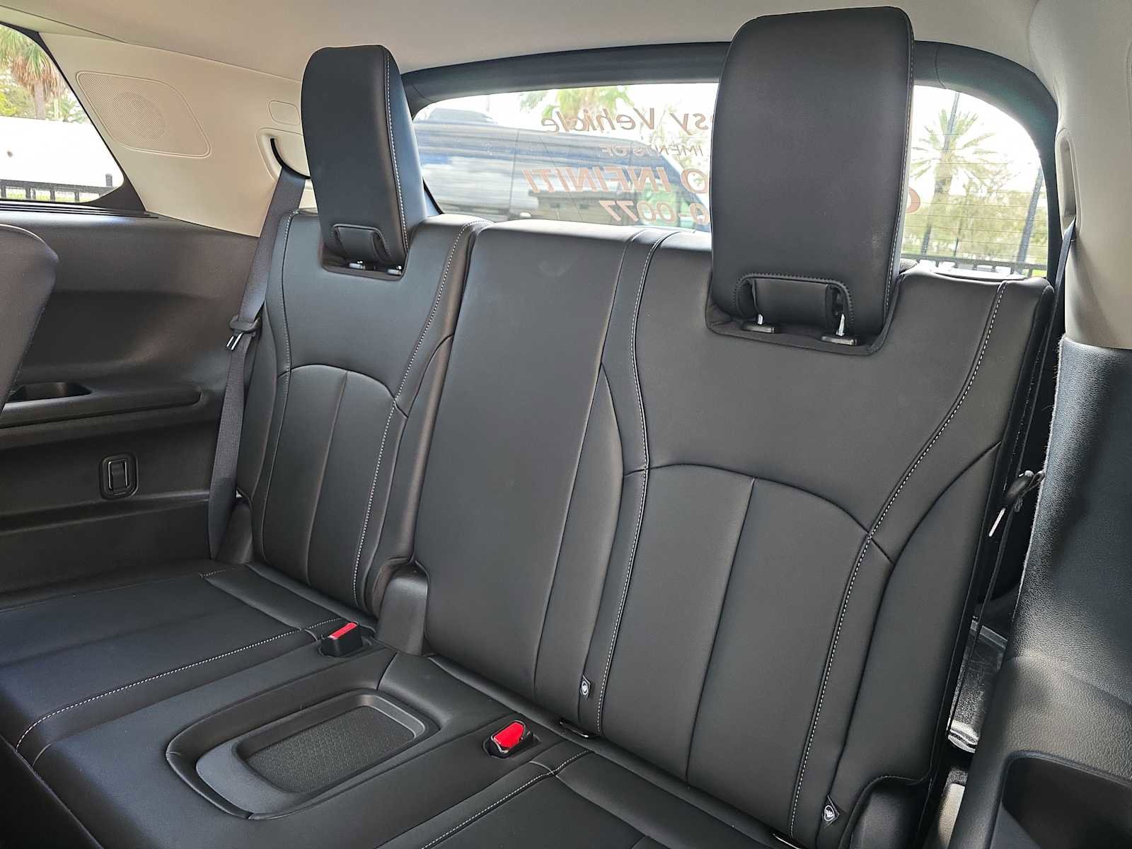 Certified 2026 INFINITI QX60 Luxe w/ Cargo Package image 9