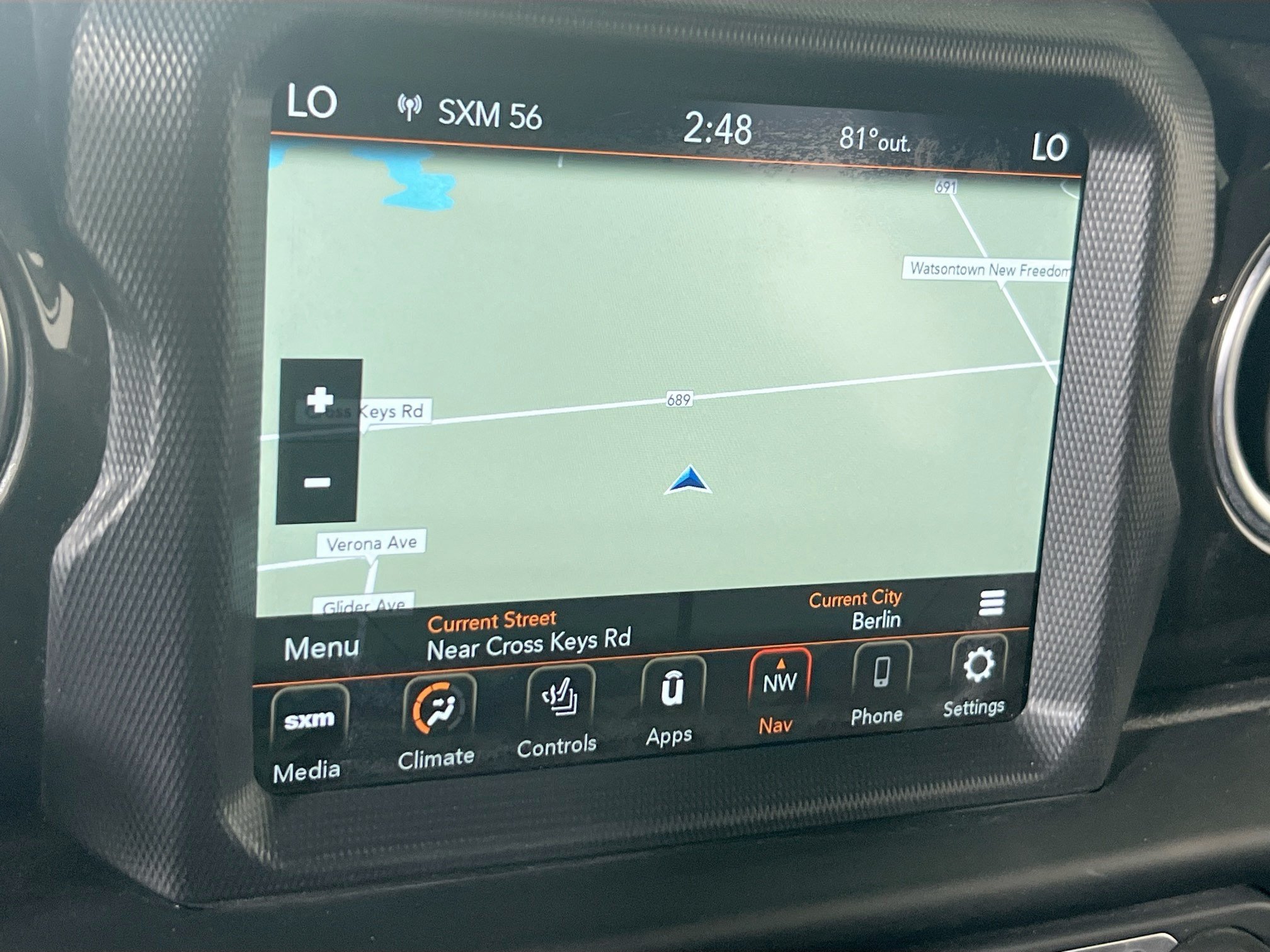 Used 2020 Jeep Wrangler Unlimited Sahara AWD/4WD image 13