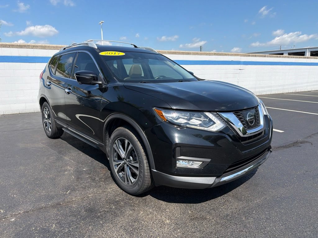 Used 2017 Nissan Rogue SL w/ SL Premium Package AWD/4WD image 7
