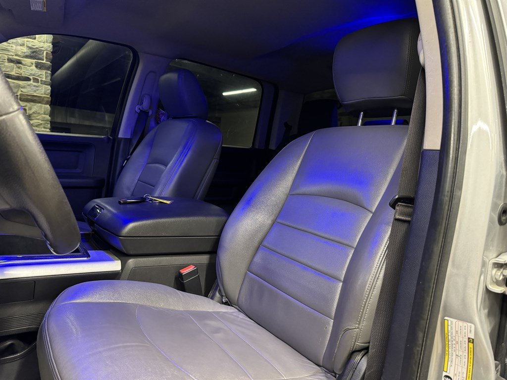 Used 2015 RAM 2500 Tradesman w/ Chrome Appearance Group AWD/4WD image 23