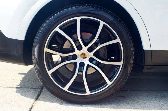Used 2021 Porsche Cayenne S AWD/4WD image 53