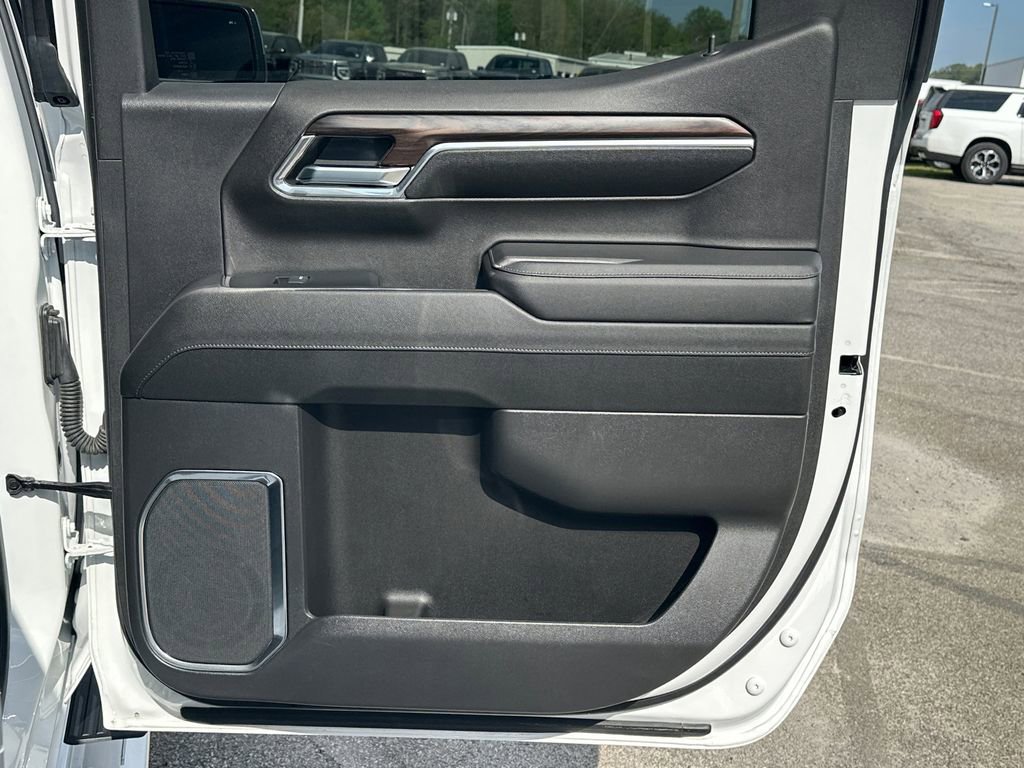 Used 2023 GMC Sierra 1500 SLT w/ SLT Premium Plus Package image 17