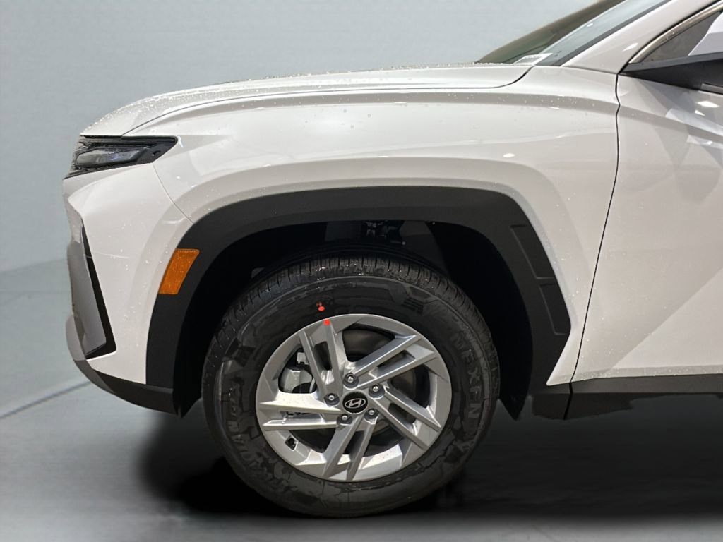 New 2026 Hyundai Tucson SE image 3