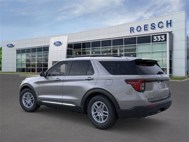 New 2025 Ford Explorer Active image 4