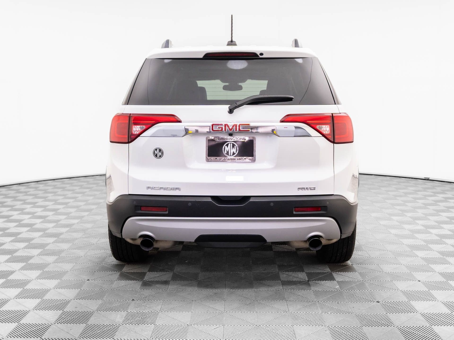 Used 2019 GMC Acadia SLT w/ LPO, Floor Liner Package image 5