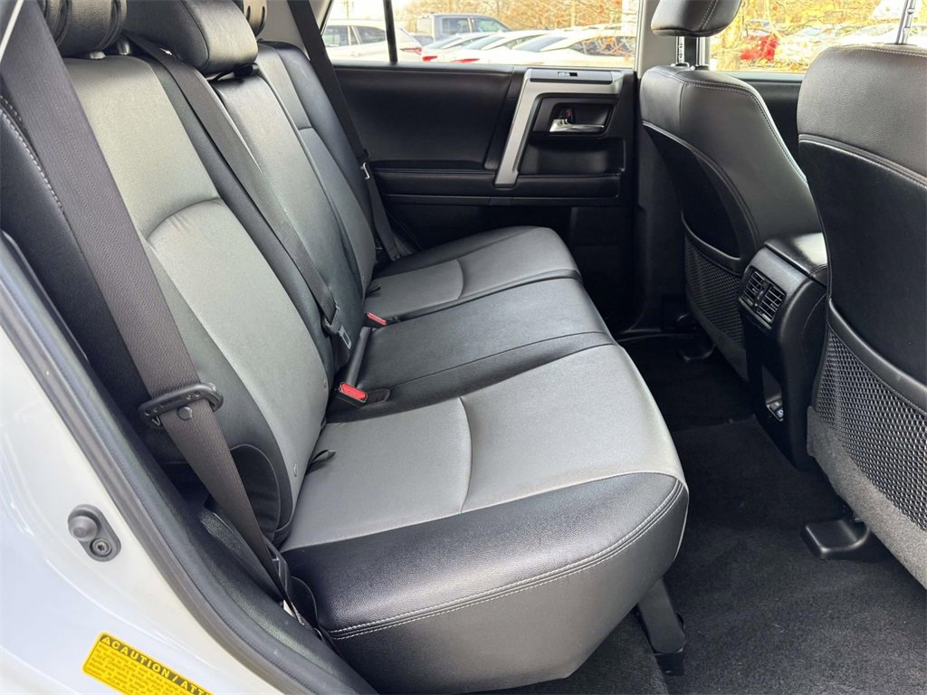 Used 2024 Toyota 4Runner SR5 Premium image 15