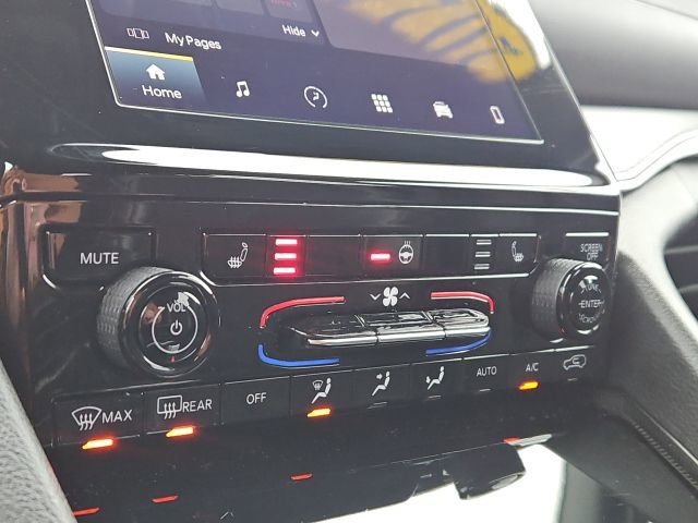 Used 2024 Jeep Grand Cherokee Altitude image 40