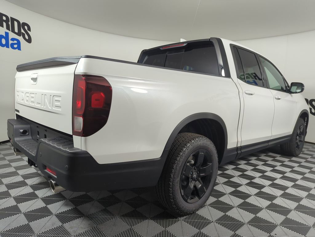 New 2026 Honda Ridgeline Black Edition image 5